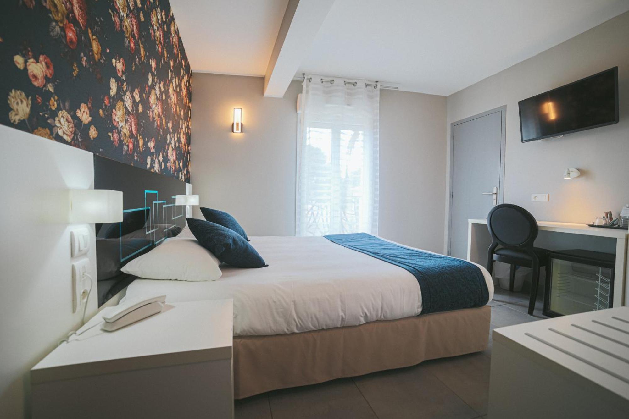 Holidays & Work Hotel Sanary-sur-Mer Exterior foto